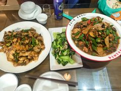 -鲁南仔·滕州炒鸡(经三路店)