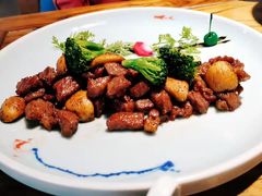 -湖畔鲁菜·二十年老字号餐厅(大明湖店)