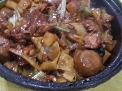 -重庆鸡公煲(三八山珍美食城店中店)