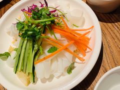 家乡凉皮-阿里家·新疆烤肉酒場 by MIG