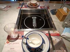 -尚尚仙·酸汤猪手·猪肚鸡火锅(华联万柳购物中心店)
