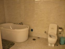 -悦芳庭美肤美体品牌集合店