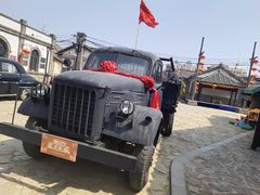 -清风小镇闯关东影视基地