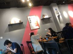 大堂-回·龙虾铺·盆盆蟹·烧烤大排档(回龙观店)