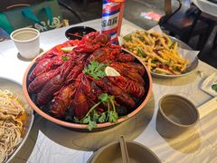 -巴厘龙虾·榜首油焖大虾(音乐学院·沿江酒馆店)