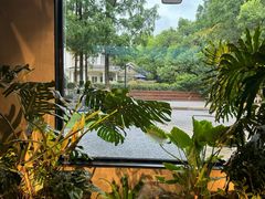 -J Create城市露营咖啡·简餐·宠物(上海动物园店)