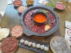-黄潇洒老火锅(九眼桥宏济巷店)