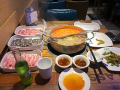 肥牛-蒙肥羊·酸汤潮牛·鲜牛肉火锅烤肉自助(岗顶店)