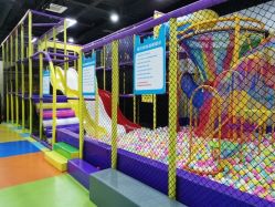 -蹦贝运动中心·蹦床·攀岩·闯关(龙岗店)