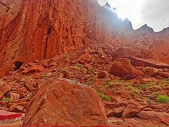 -天山神秘大峡谷