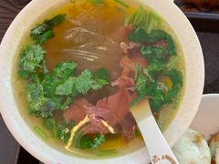 牛肉粉丝汤-哑巴生煎(临顿路店)