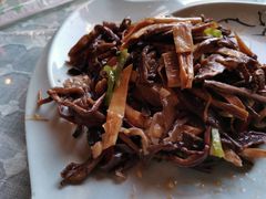 -小厨子私房菜·云南美食店