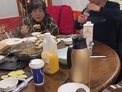 -乡土黄·鲜牛肉火锅·小龙虾(兴业街店)