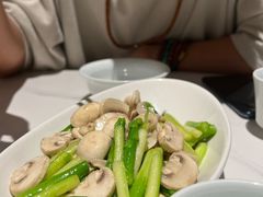 -楚山晓·湖北菜(武汉光谷K11店)