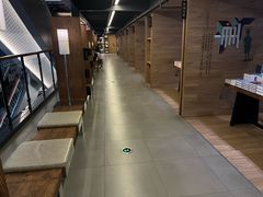 -半山书局(新世纪商城店)