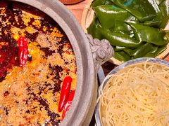 -郑记·古法黑砂锅串串(龙泉店)