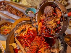-鸣记脆皮烤鱼·海鲜烤鱼(三八广场店)