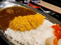 吉列猪扒咖喱牛肉饭-小山日本料理(兴业太古汇店)