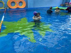 -蓝海星亲子游泳(南中环店)