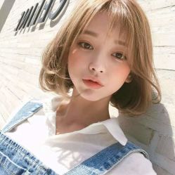 -时尚殿堂明星门店