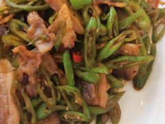 -天外天美食广场(哈尔滨路店)