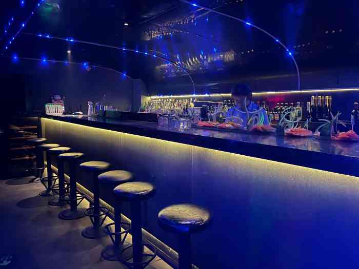 江滩回忆录(江滩店)-"[啤酒]酒水:香槟94 用来拍了个视.