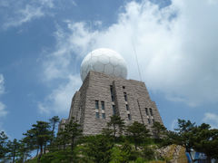 -光明顶山庄