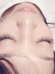 -睫毛弯弯美睫