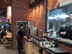 -裕记烧腊连锁餐饮(国商分店)