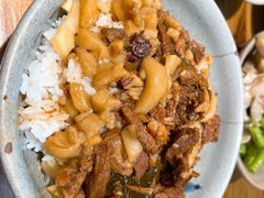 -红猪卤肉饭(大西洋美食城店)