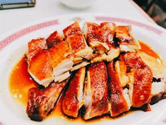 玫瑰豉油鸡（例）-东鑫记港式茶餐厅(南京东路店)