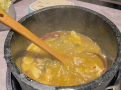 -野·大山里野生菌石锅土鸡(益田假日店)