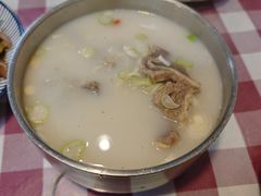 -益百岁牛尾汤(香山路店)
