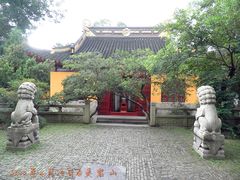 -灵岩山风景区