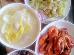 -天鹅到家·保姆月嫂育儿嫂(朝阳店)