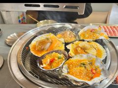 -围炉肉舍•炭烤活鳗•丹东海鲜烤肉(步行街店)