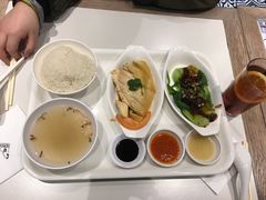 -大食代美食广场(上海中心店)