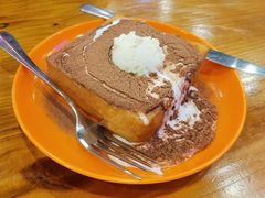 招牌漏奶华-澳门陈光记烧味饭店(南京德基广场店)