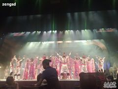 -琴岛演艺中心(中山路店)