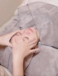 -百秀名媛纹绣美学护肤中心