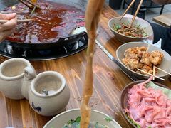 -周幺妹重庆老火锅(银泰城总店)