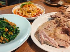 -贯贯吉·清真餐厅(浙江中路店)