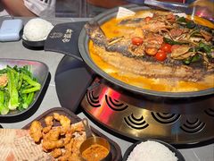 -令狐冲·炭烤活鱼(宝龙店)