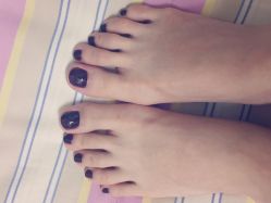 足部美甲-百利悠专业美甲沙龙