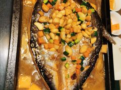 -夯鱼烤鱼·尔滨地标美食(国展店)