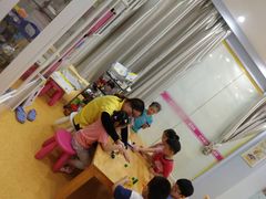 -想象乐创意早教托育中心(殷高西路店)