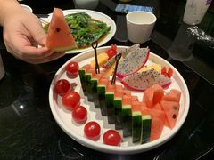 -皇城根·烤鸭·鱼头·家常菜(欧亚大观乐活城店)