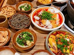 -贵厨酸汤牛肉(花果园国际中心店)
