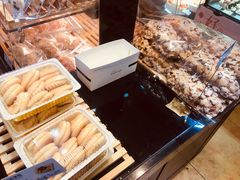 -好利来(彩香店)