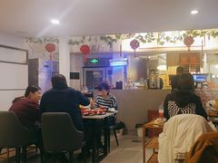 -毛辣果·贵州红酸汤牛肉火锅(西单店)